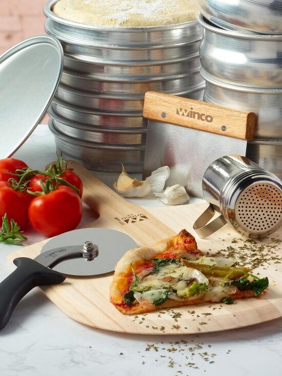 10 Oz. Stainless Steel Dredge DRG-10, 5 inches X 4.75 inches X 1.5 inches - Picture 3 of 3